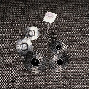 Lia Sophia Jewelry - Lia Sophia silver and black bracelet Lia Sophia Jewelry - Lia Sophia silver and black bracelet